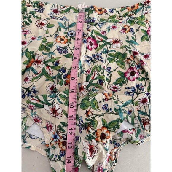 Floral Print High Waist Shorts Women Size US M Brazil 40 Pleated With Pockets - Picture 3 of 9